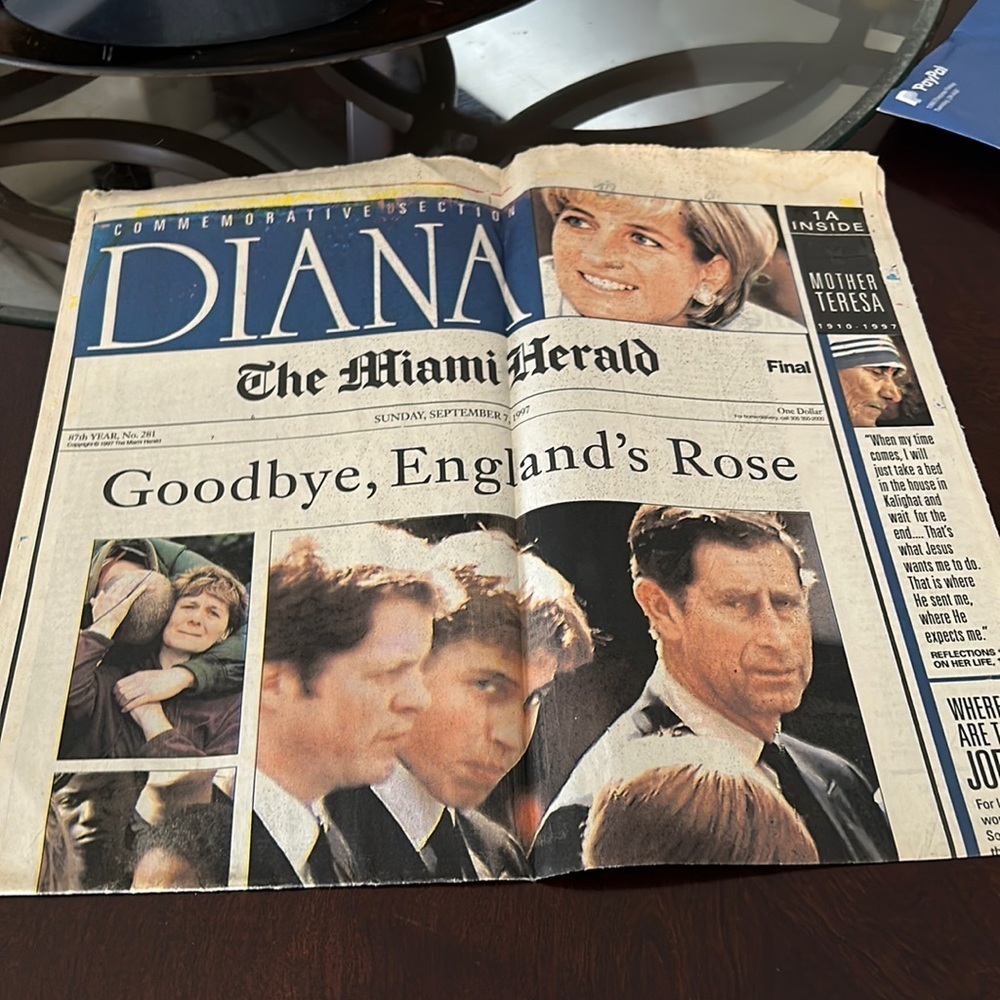 MIAMI  daily news september 7 1997 LADY D tribute vtge